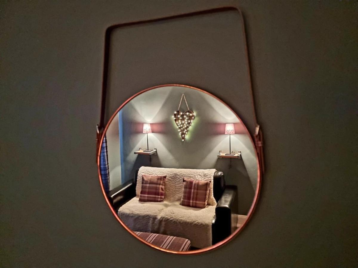 Westcot Hotel Каландър Екстериор снимка