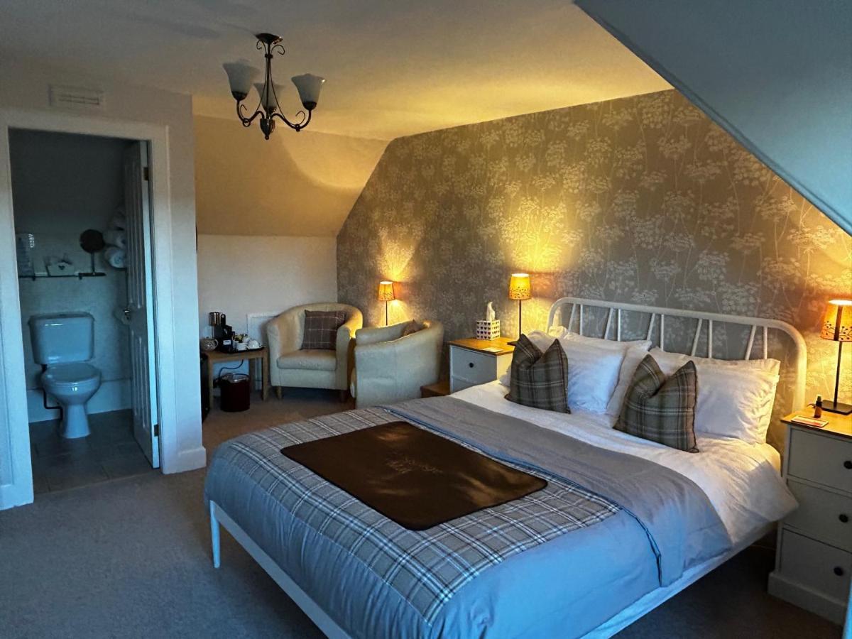 Westcot Hotel Каландър Екстериор снимка